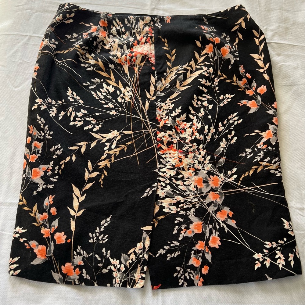 Talbots Black Floral Pencil Skirt - Picture 2 of 4